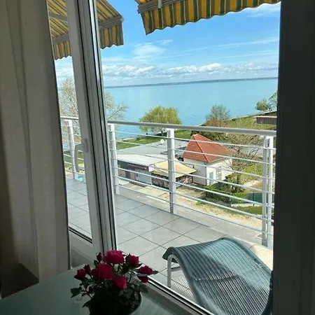 Aranypart Apartment
