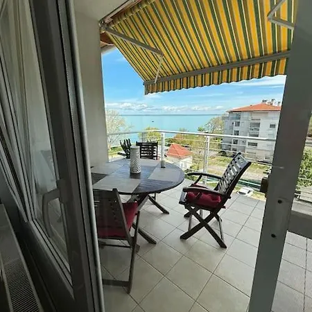 Apartment Aranypart